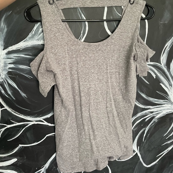 Bluelemon Off the Shoulder T-Shirt - Picture 1 of 3
